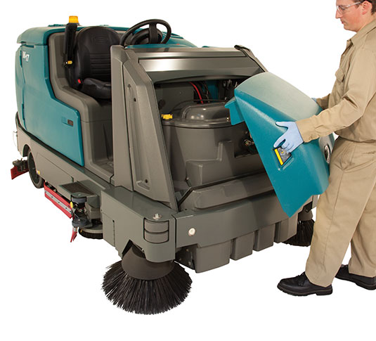 M17 Battery-Powered Ride-On Sweeper-Scrubber alt 8